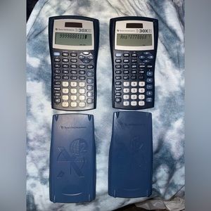 Texas Instruments TI-30XIIS Scientific Calculator, Black with Blue Accents